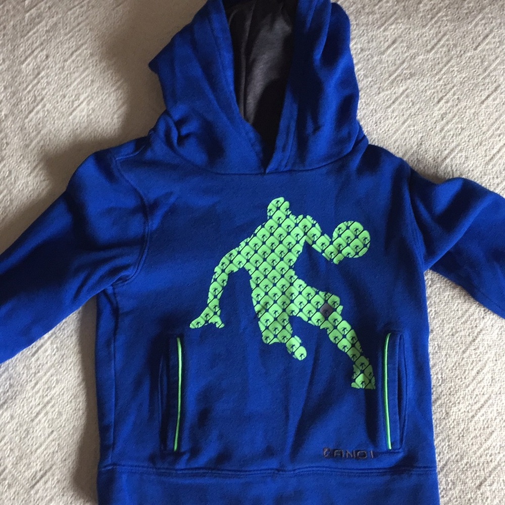 Boy’s And1 hooded sweatshirt size 4T
